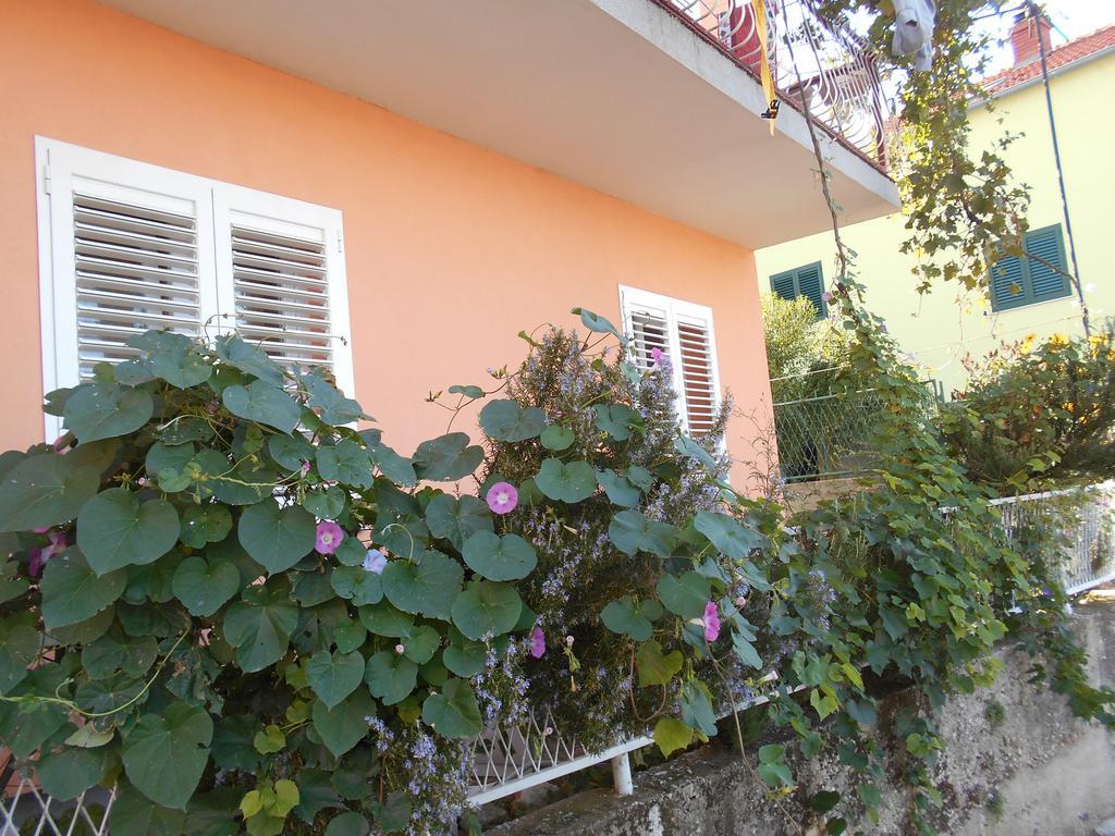 Apartments Ema Šibenik Exterior foto