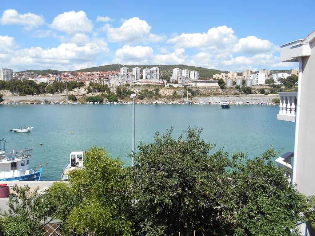 Apartments Ema Šibenik Exterior foto